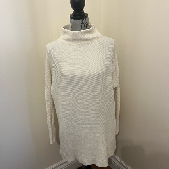 Free People Ottoman Tunic Sweater in Ecru (White), Size XS - Picture 3 of 16